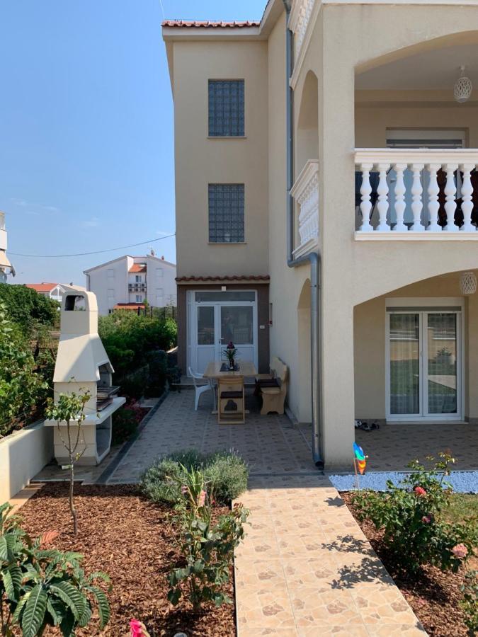 Apartments Mirela Vodice Exterior photo