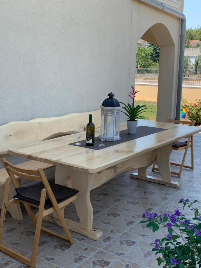 Apartments Mirela Vodice Exterior photo