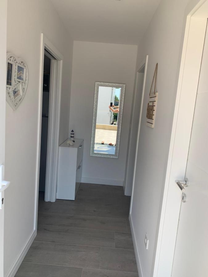 Apartments Mirela Vodice Exterior photo