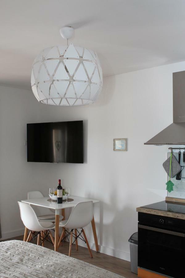 Apartments Mirela Vodice Exterior photo